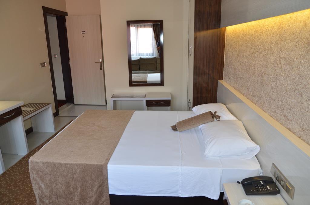 Napa Hotel เดนิซลี ห้อง รูปภาพ